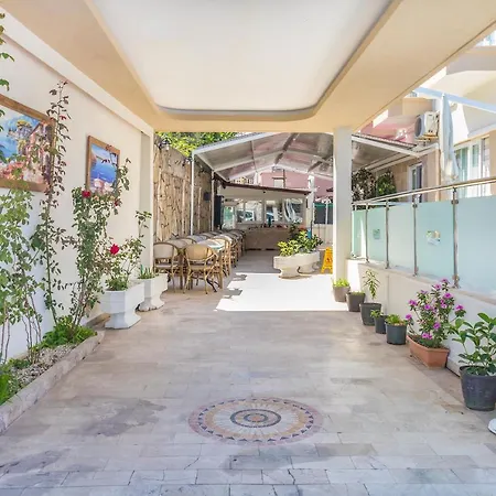 Daire Near To Center And Marmaris